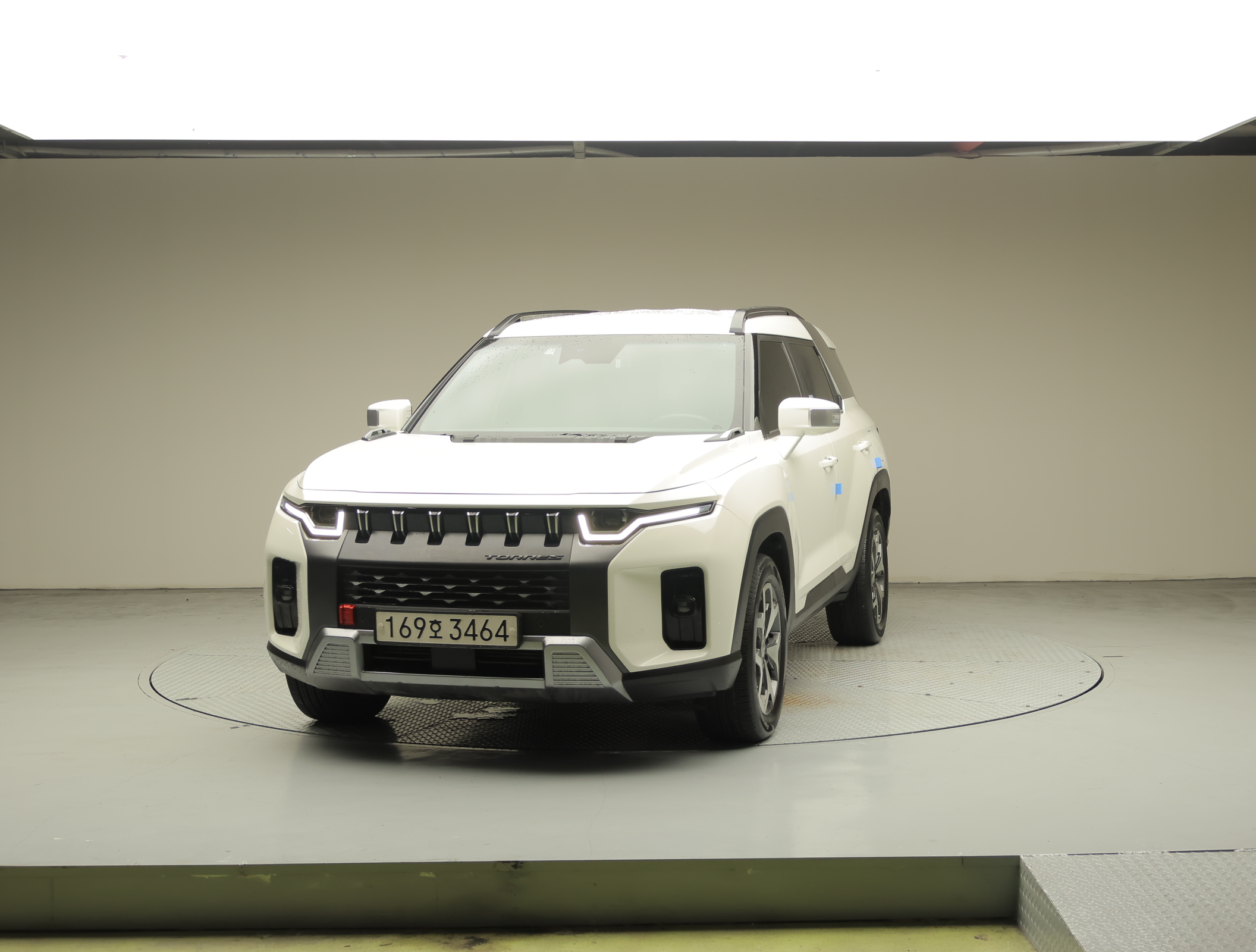 토레스 가솔린 1.5 터보 T7 2WD 2023 년형