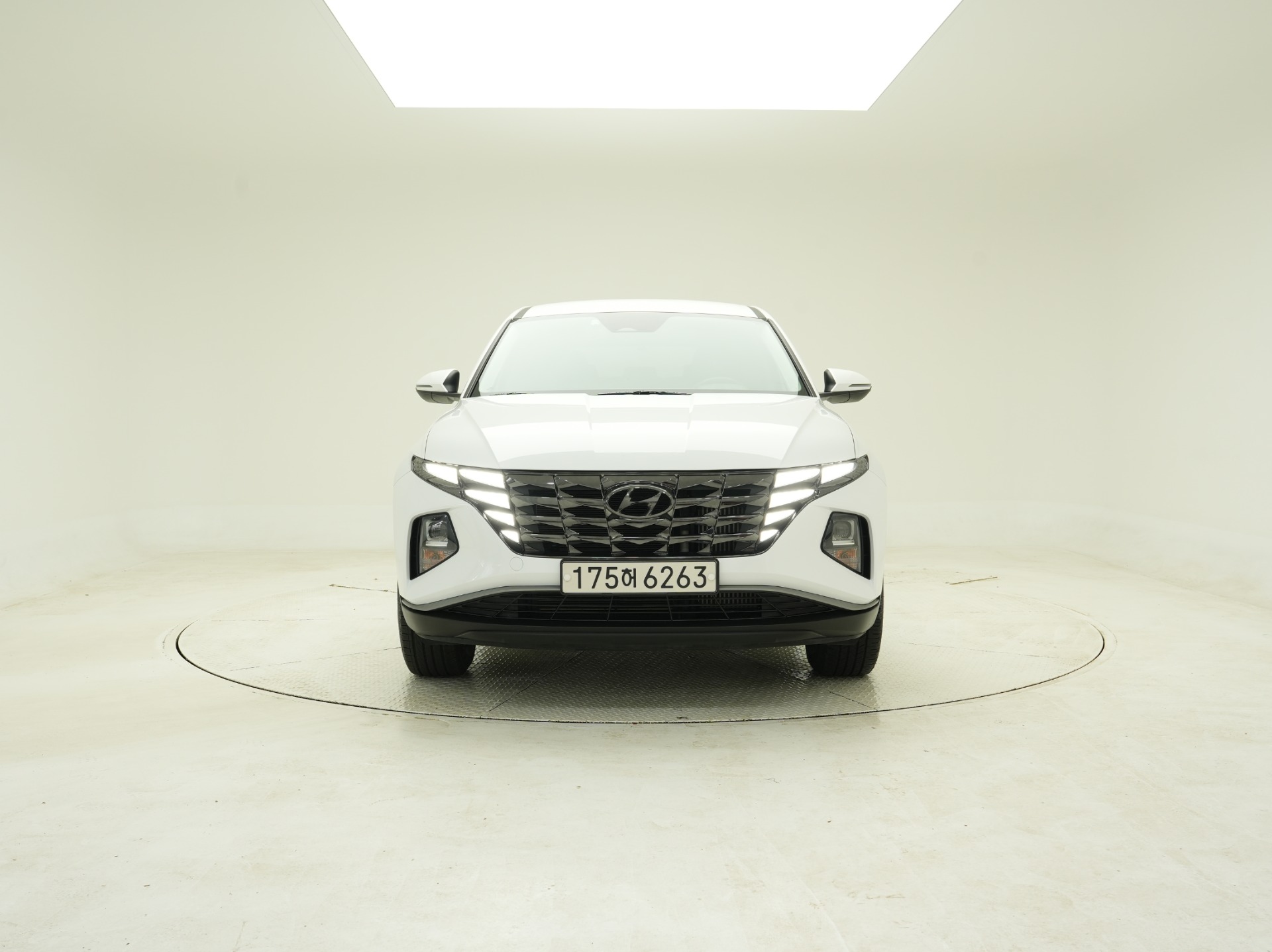 디 올 뉴 투싼 가솔린 1.6 터보 모던 2WD 2023 년형