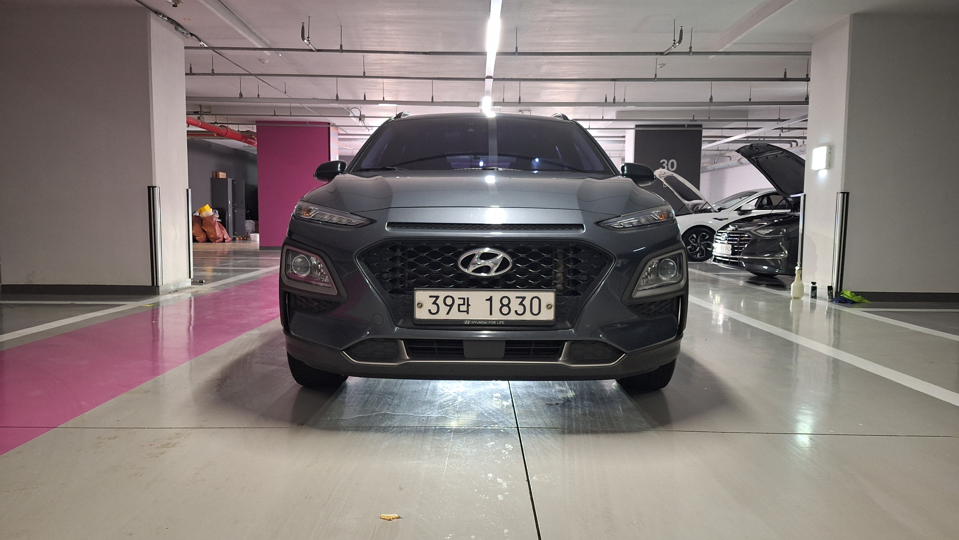 코나 1.6 가솔린 터보 2WD 모던 테크 2018 년형